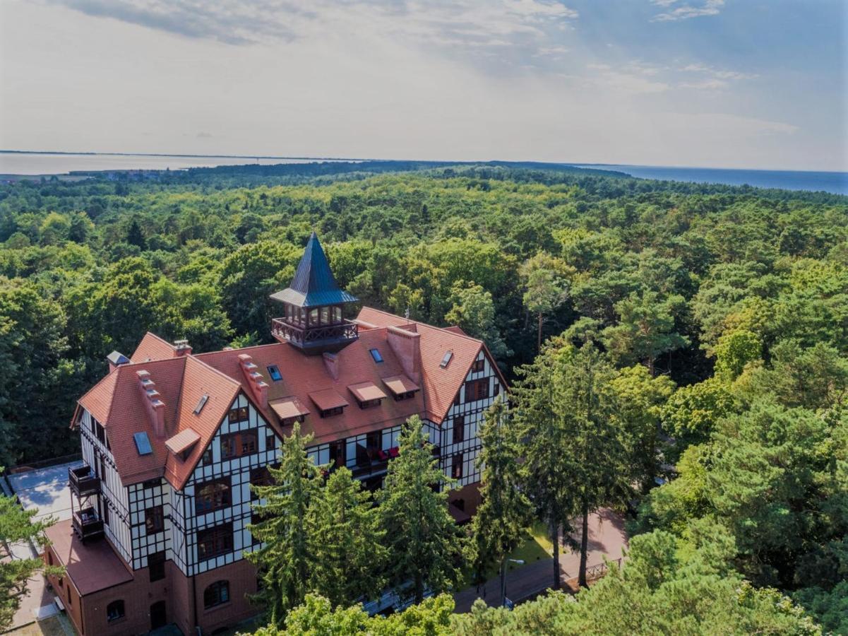 KAISERHOF B&B-Cesarski Dwór, budynek z nutą historii Krynica Morska Exterior foto